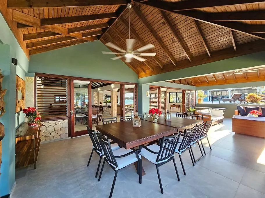 Villa Fantasy Private Beach And Private Pool Rio Bueno Apartment